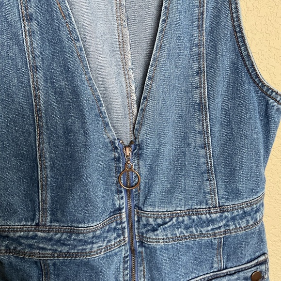 Forever‎ 21 Womens Small Retro Denim Dress Deep V-Neck Zip Up Pockets Cotton - Picture 4 of 7